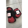 Guêtres et protèges boulets rouges