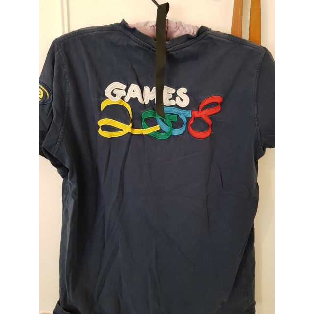 Tee shirt