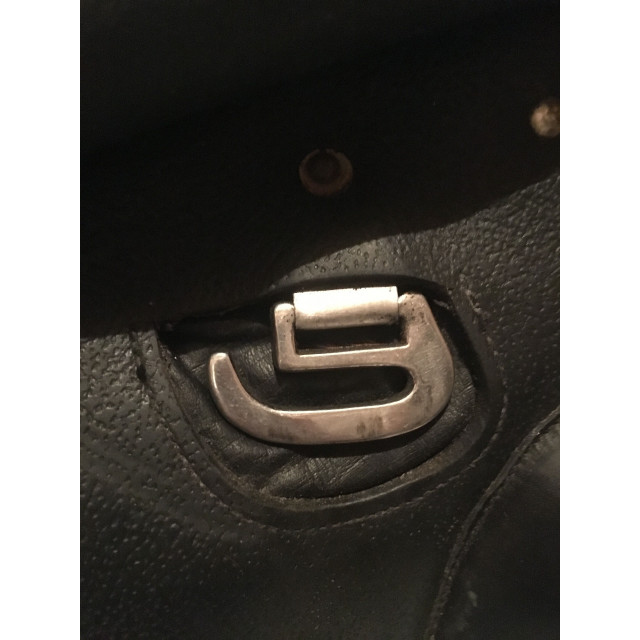 Selle dressage enfant