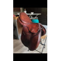 Selle Bates taille 17