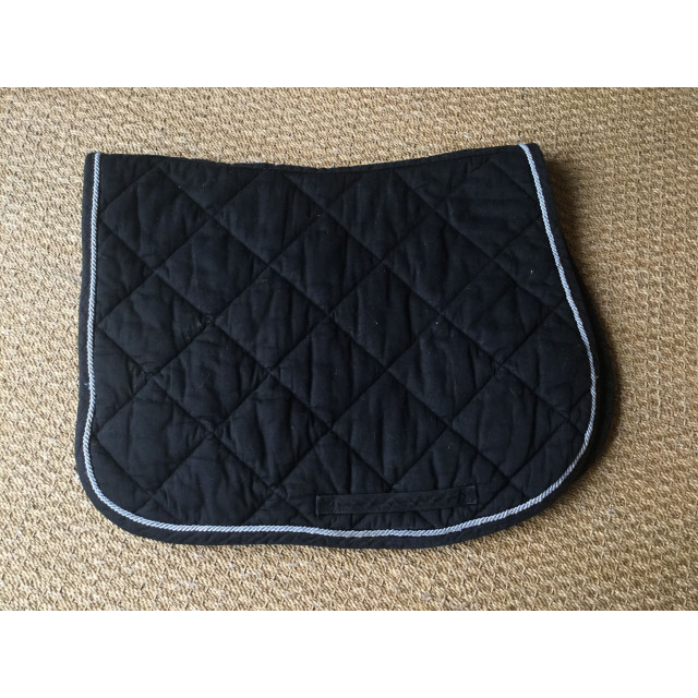 Tapis noir