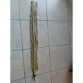 Sangle mohair a brins ( 2 epaisseurs de brins) faite main, longueur 99cm. Sanglage classique.