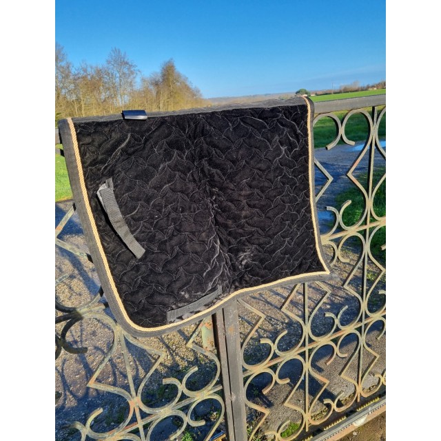 Tapis à pointe en velours