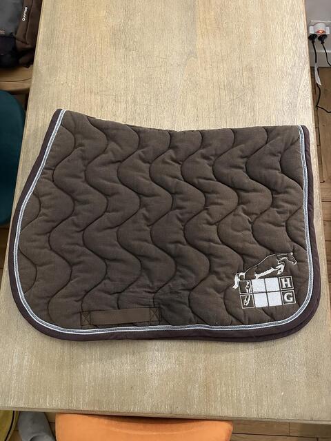 Tapis marron Hervé Godignon