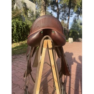 Selle de dressage Amerigo Vega 17 pouces