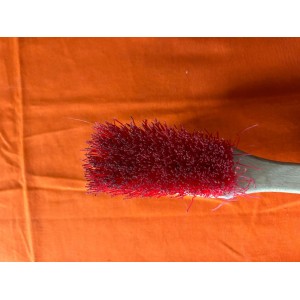 Cure pied brosse