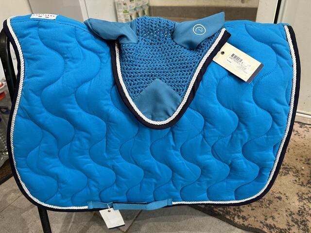 Bonnet Tapis Equitheme