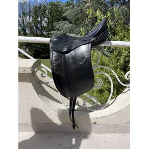 selle dressage thoroughbred saddlery noire