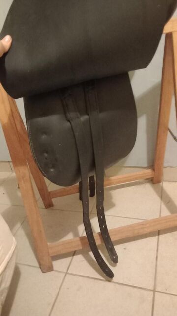 Selle de dressage portugaise
