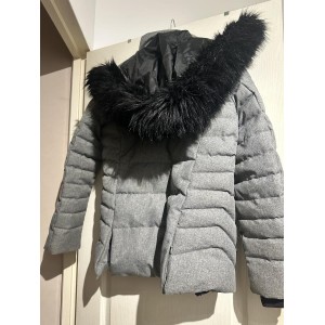 Manteau Mountain horse