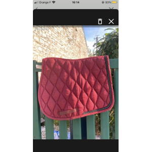 Tapis bordeaux