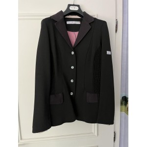 Veste Animo