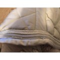 Tapis gris clair