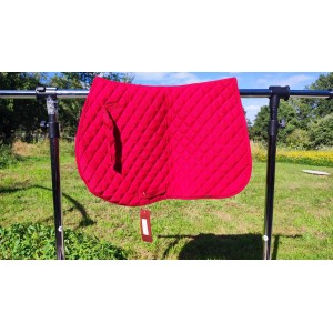 Tapis rouge taille poney Geologic