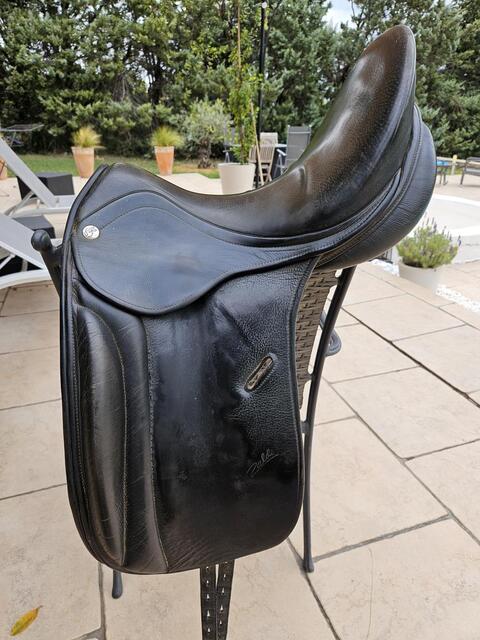 Selle de dressage Zaldi Classic T 18