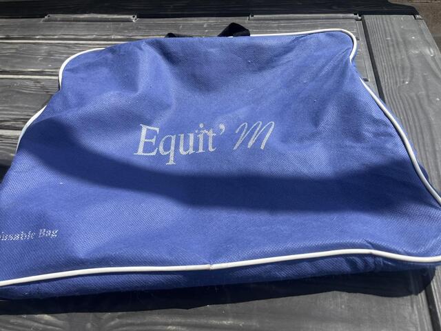 Couvre rein bleu imperméable et polaire taille 140cm