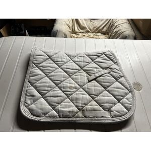 Tapis blanc de concours