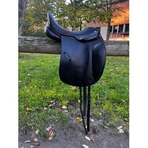 Selle dressage