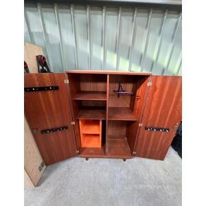 Armoire sellerie