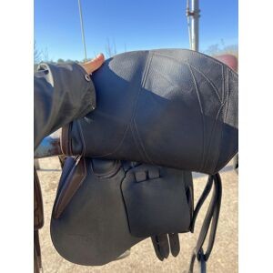 Selle atelier façon cuir